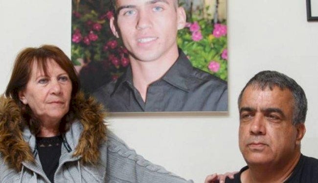 عائلة هدار جولدن تهاجم نتنياهو والكابينت