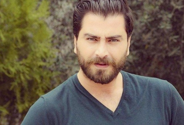  صور: شاهد جمال زوجة مُعتصم النهار.. ومعجبات يوجهن لها رسالة