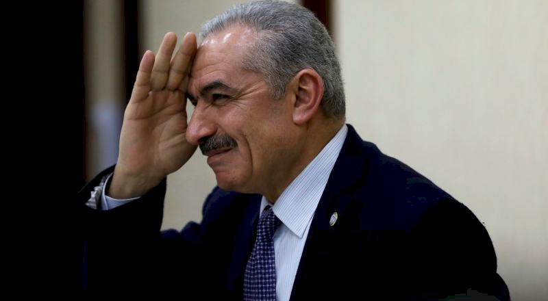 اشتية: لا يمكن الاستمرار في الاعتراف بإسرائيل 