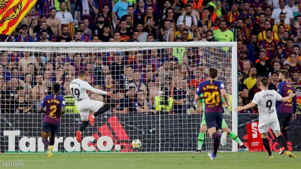 هزيمة غير متوقعة لبرشلونا بنهائي الكأس