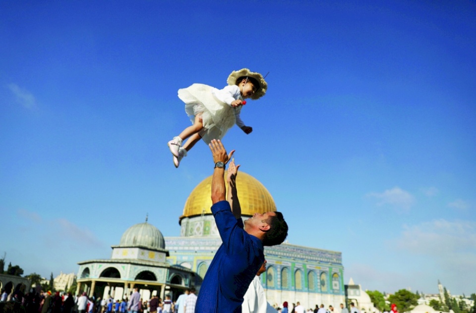 المفتي : صلاة عيد الفطر الساعة السادسة وخمس دقائق