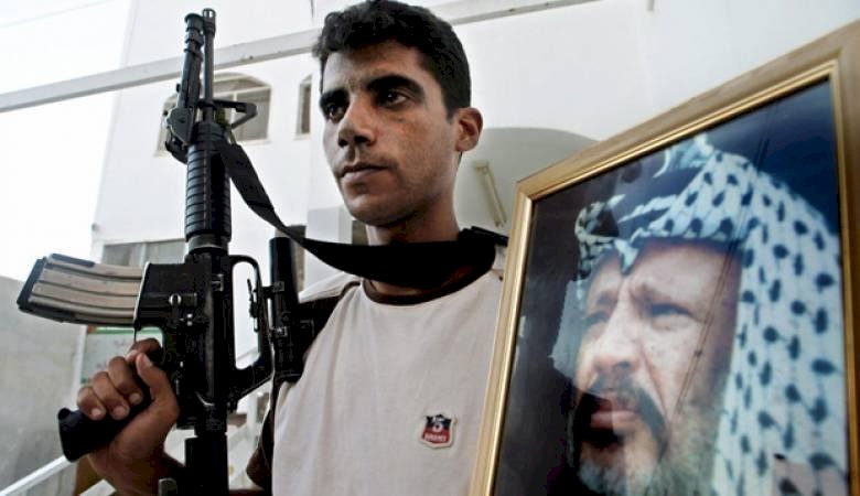 توجيه 24 تُهمة للاسير الزبيدي