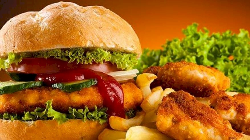 الوجبات الجاهزة و"الآيس كريم" مرتبطة بالموت المبكر
