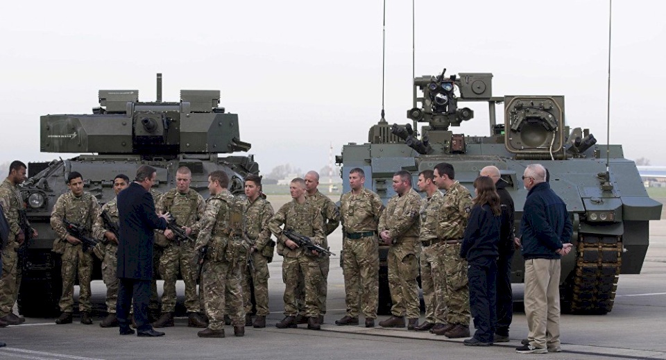 بريطانيا ترسل 100 جندي للخليج