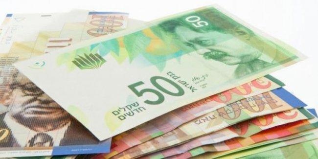 أسعار العملات: ارتفاع الدولار