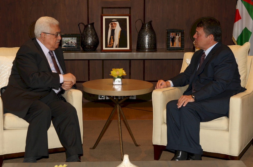 اتصال هاتفي بين الرئيس عباس والعاهل الاردني..اليكم التفاصيل