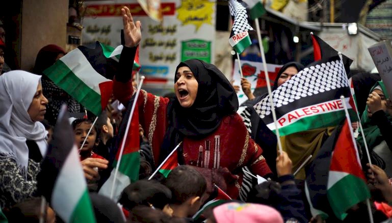 ماذا عرض كوشنير على الحريري بشأن توطين الفلسطينيين