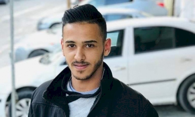 والد الشهيد: "لو بقي 20 عاما في الثلاجة لن نقبل بدفنه خارج العيسوية"