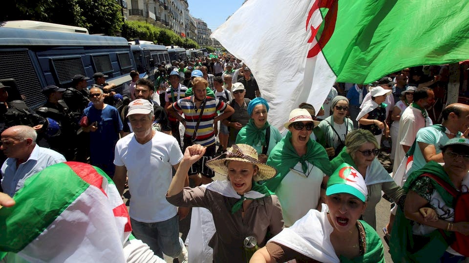 الجزائر.. تظاهرات مرتقبة في الجمعة الـ20 للحراك