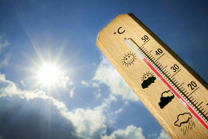 حالة الطقس: أجواء حارة و الحرارة أعلى من معدلها السنوي