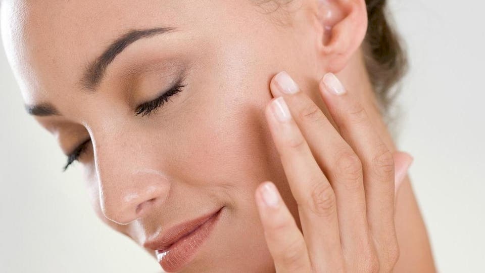  زيوت نباتيّة تحمي البشرة من مخاطر أشعة الشمس
