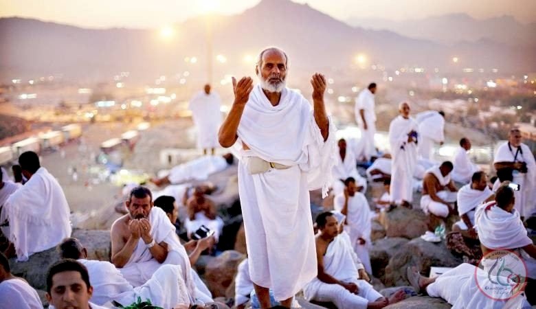 وصول أول وفود الحجاج اليمنيين إلى السعودية