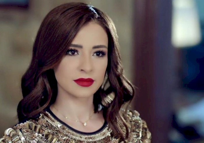 ماغي بوغصن تستأصل ورما بالرأس.. تغريدة إعلامية تكشف حالتها