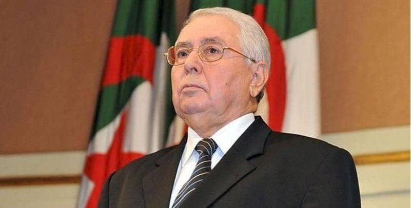 بن صالح يستقبل شخصيات فريق الحوار الوطني