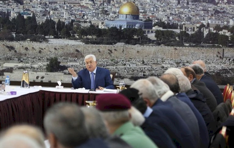 اللجنة المكلفة بتنفيذ قرار القيادة الفلسطينية تجتمع اليوم أو غداً