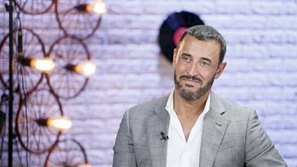 هذا ما قاله كاظم الساهر عن موعد زفافه من التونسية سارة مفتي