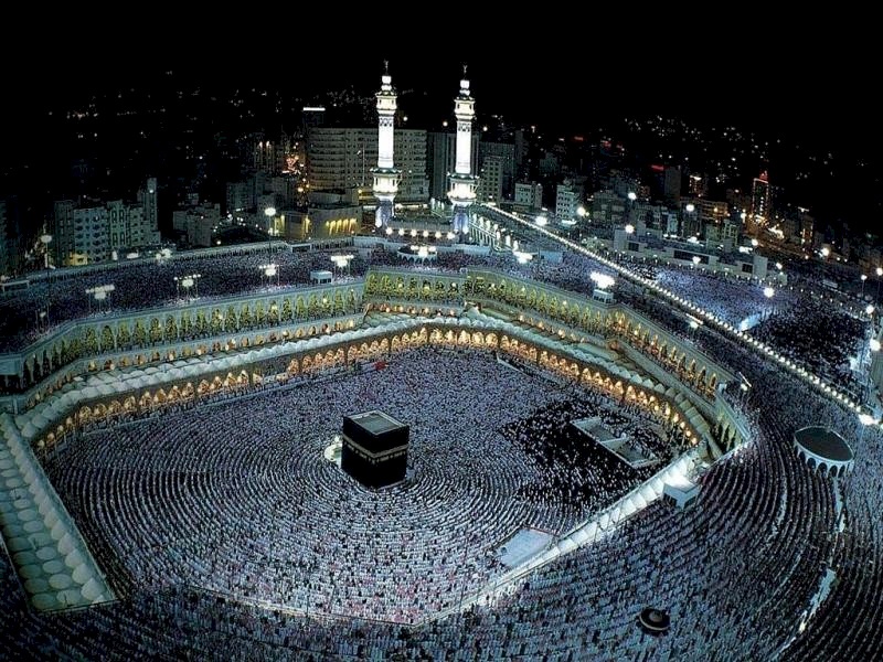 السعودية تعلن عن إطلاق روبوتًا لفتاوى الحج
