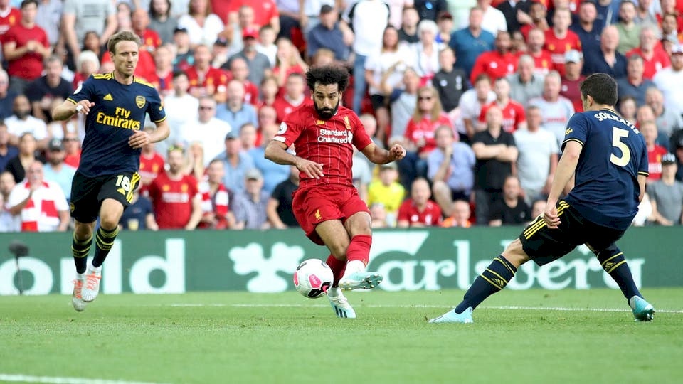هدف أرسنال يعيد السؤال.. "كم تبلغ سرعة محمد صلاح؟"