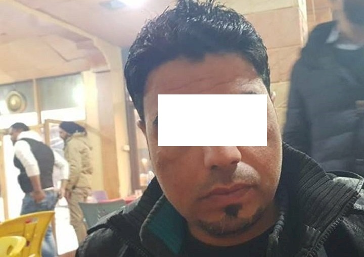 عاش على رقائق البطاطس والنقانق.. ففقد بصره وسمعه