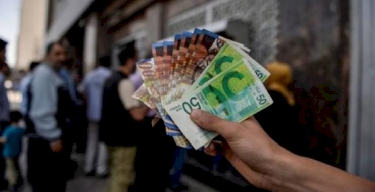 مالية غزة تعلن موعد صرف رواتب الموظفين 