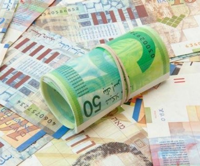 انخفاض سعر صرف الدولار