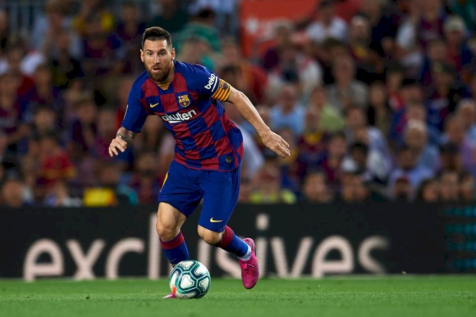 برشلونة ينتزع فوزاً على انترميلان في ابطال أوروبا