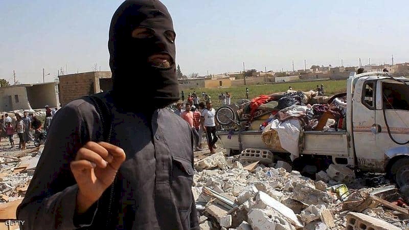 أميركا تسلّم عشرات "الدواعش" للعراق