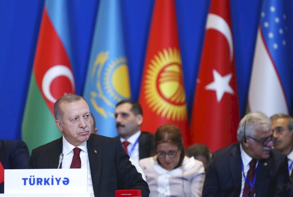 إردوغان يرفض وقف العملية العسكرية بسوريا