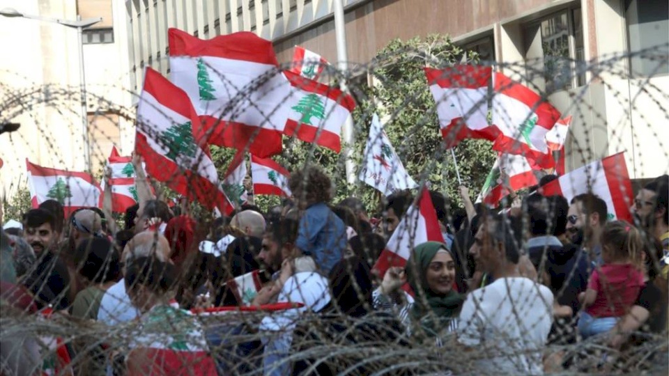 لبنان: الإمارات تشكل "غرفة عمليات" لتسهيل مغادرة رعاياها
