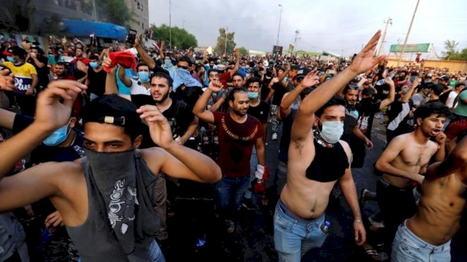 21 قتيلاً في العراق