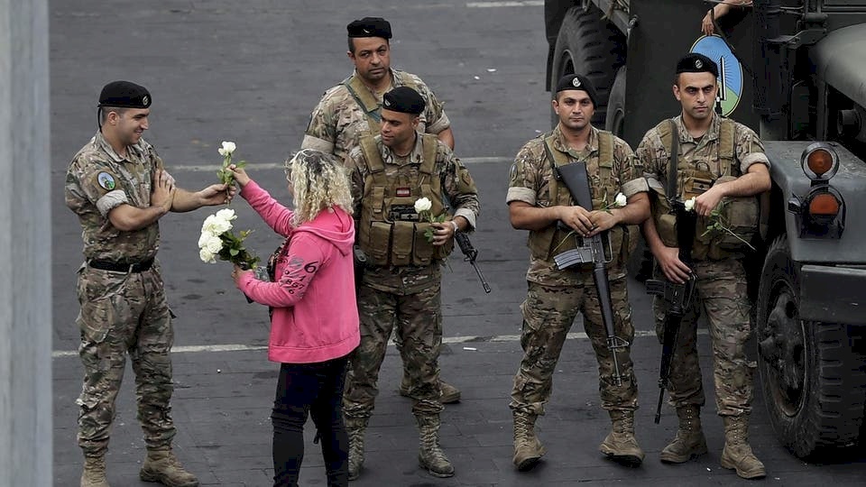 حراك لبنان يدخل  يومه الــ11