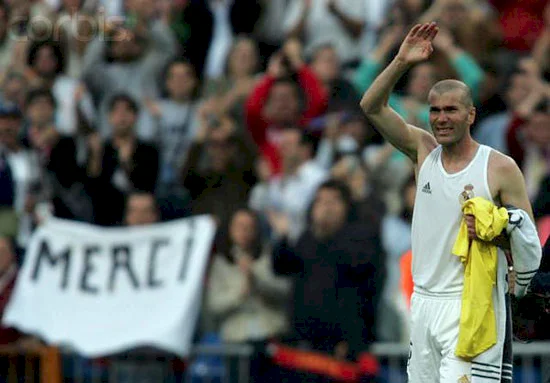 After Deschamps' Departure... Zinedine Zidane Tops the Candidates to Lead France