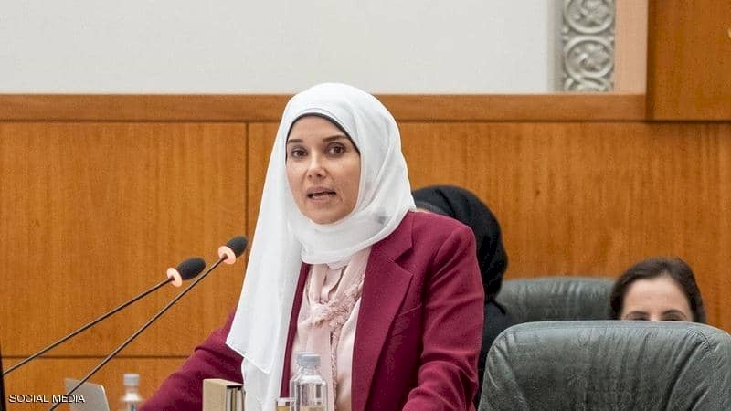 وزيرة الأشغال الكويتية تقدم استقالتها
