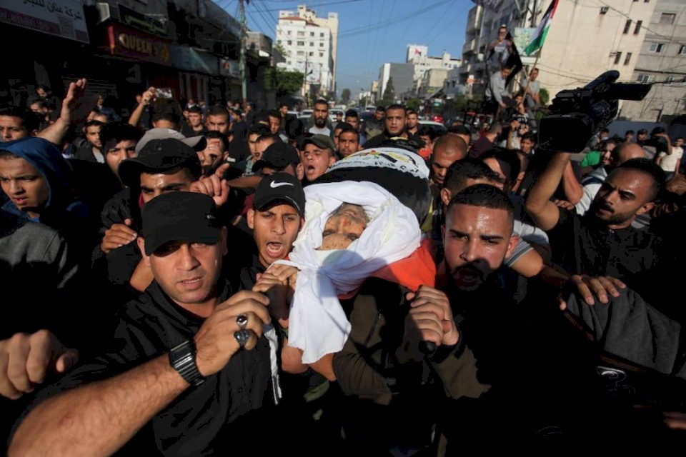  بهاء أبو العطا يولد من جديد في غزة