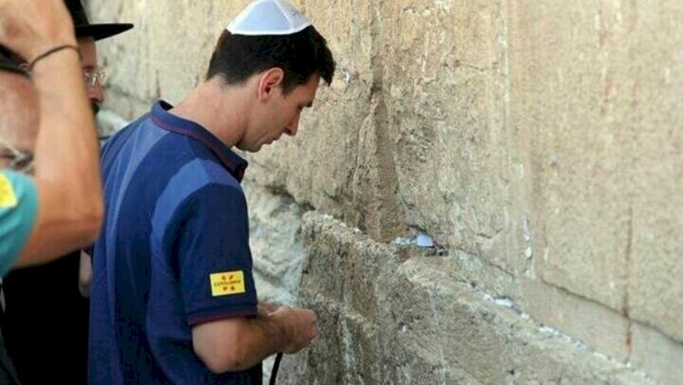 ميسي يلعب مع منتخبه الاثنين في "تل ابيب" 