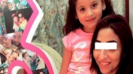 في بلد عربي.. صيدلانية تقتل طفلتها