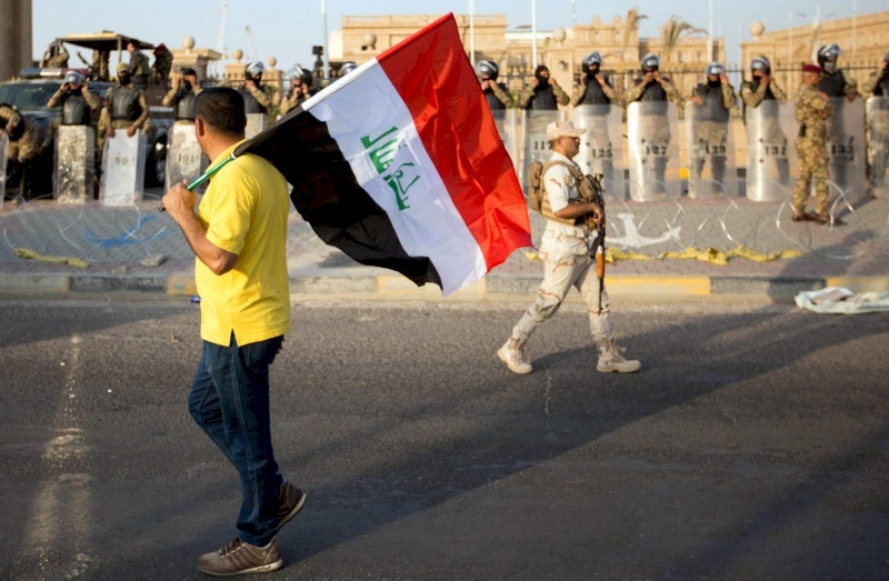 أكثر من 400 قتيل في العراق