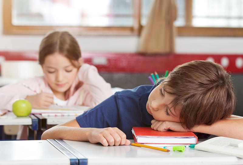 ما هي أسباب الخمول عند الأطفال؟