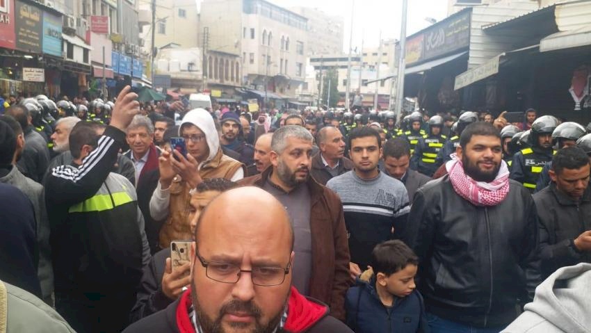 بالصور: مسيرة في عَمان رافضة لنية الاحتلال ضم غور الأردن