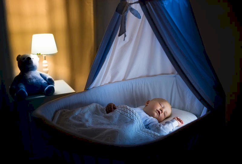 ما هي أسباب عدم نوم الرضيع؟