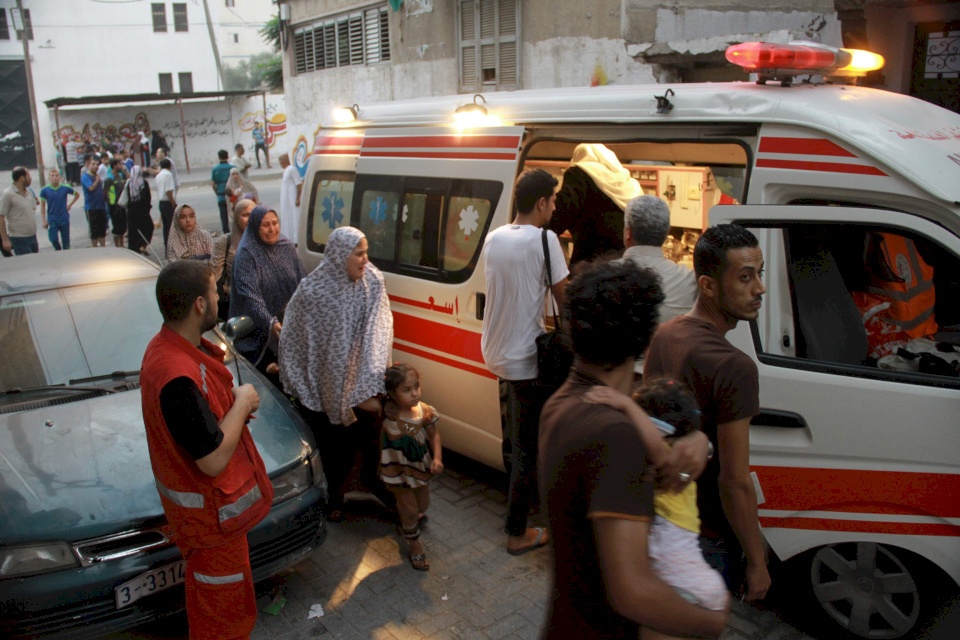 مصرع طفل وشقيقته بحادث دهس شمال قطاع غزة 