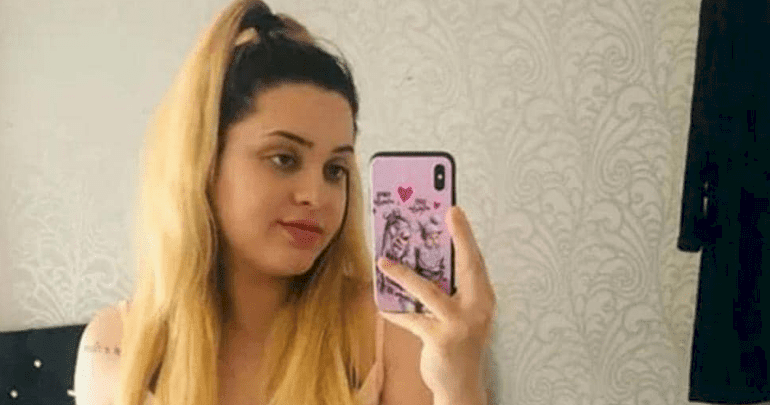 أب يتحول لوحش بشري..قتل ابنه الرضيع وطعن زوجته الشابة !