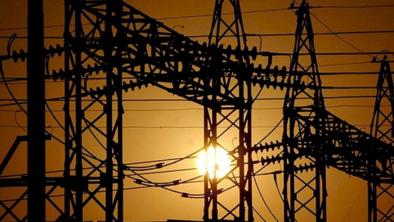 كهرباء إسرائيل تتراجع عن قطع التيار غداً