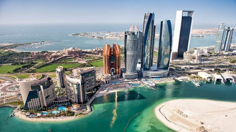 الإمارات: أنفقنا 8 مليارات دولار على 42 دولة