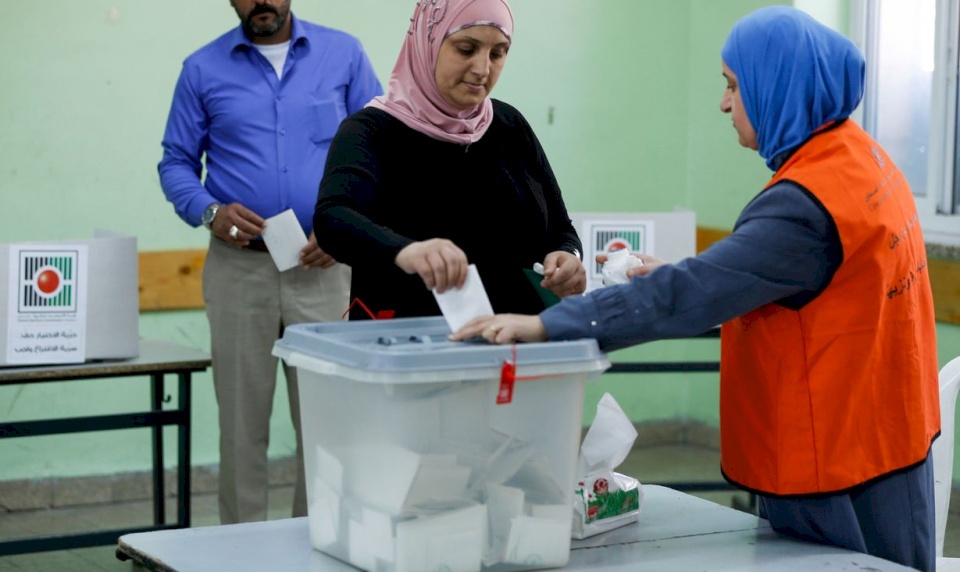 كيف ردت القيادة على "التجاهل" الإسرائيلي؟
