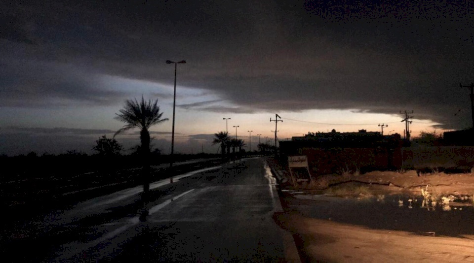 "في عزّ البرد"- انقطاع الكهرباء عن رام والبيرة 