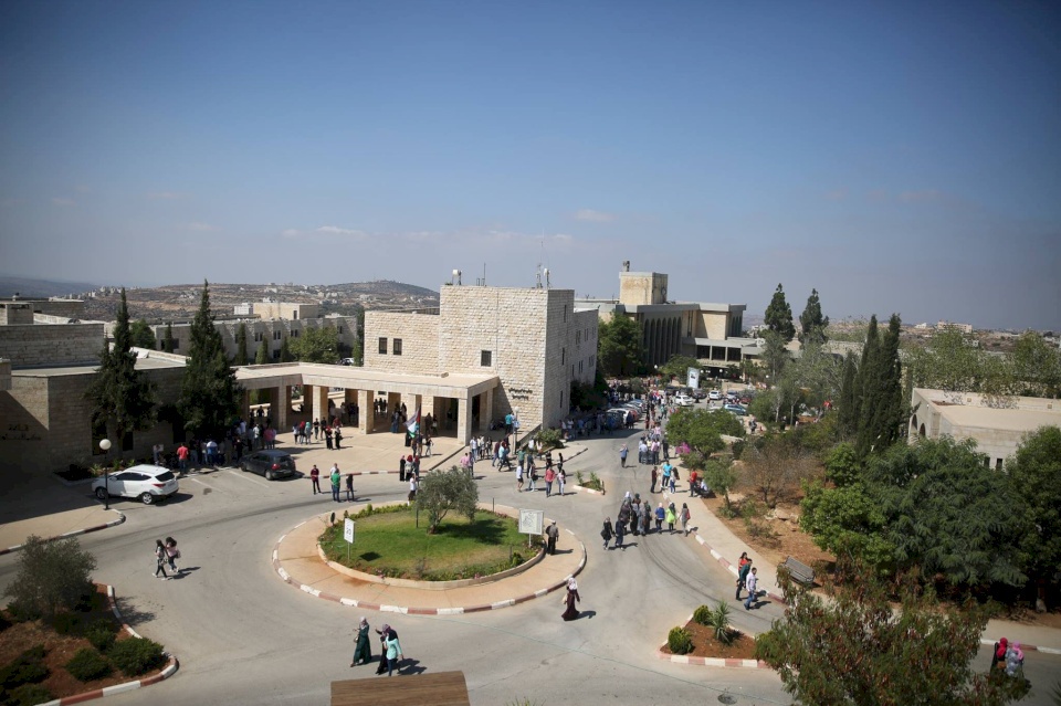 أزمة جامعة بيرزيت وطرق الحل