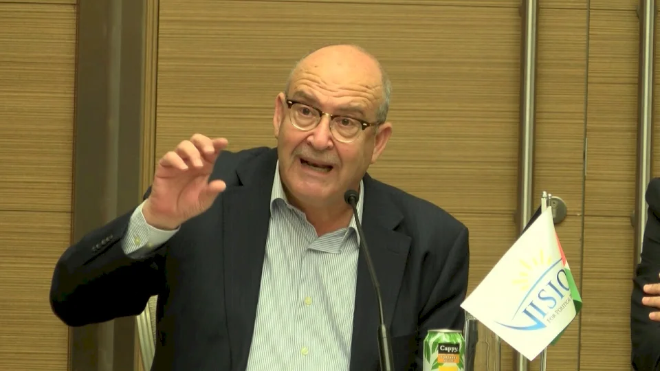 السلطة وبايدن: الفرصة الأخيرة