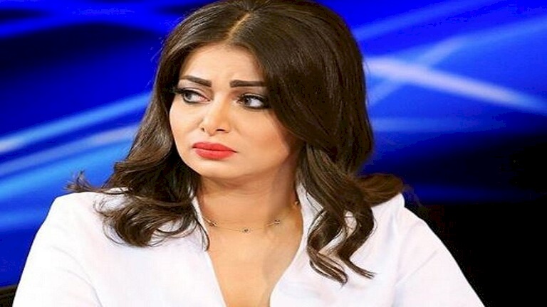 فيديو- رد فعل غريب لمذيعة عراقية علمت بوفاة أخيها على الهواء