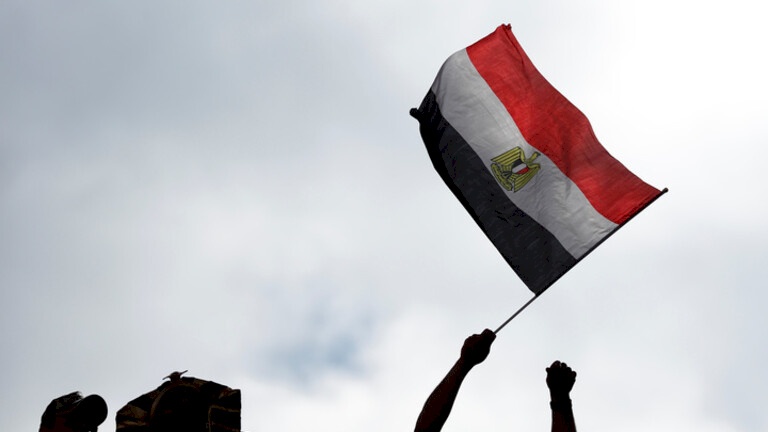تحرك عاجل في مصر لإقالة وزيرة الصحة إثر مقتل طبيبات